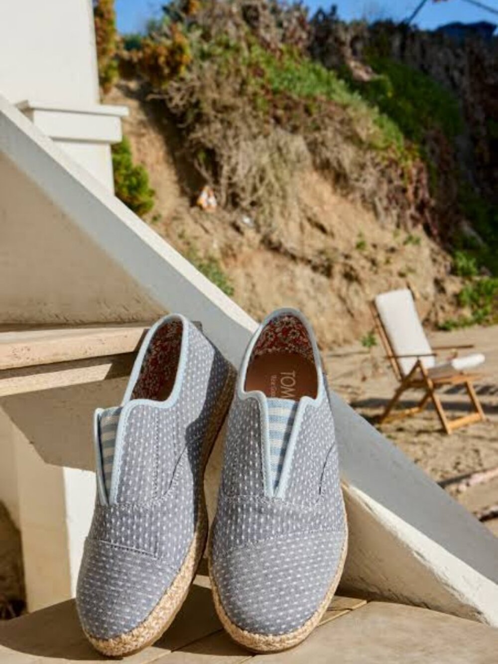 TOMS Palmera Plus Slip-On Espadrilles in Niagra Mist Chambray Dot - NWOT
